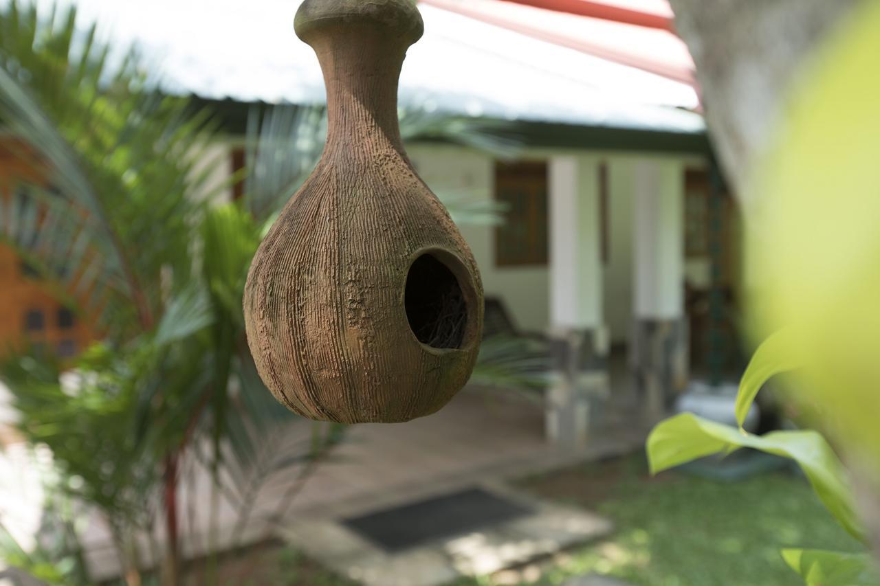 Avendra Garden Hotel Monaragala Exterior photo